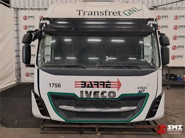 Cab IVECO | B180003030